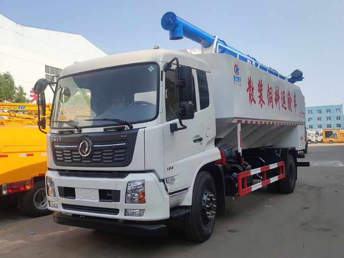东风天锦22立方散装饲料车
