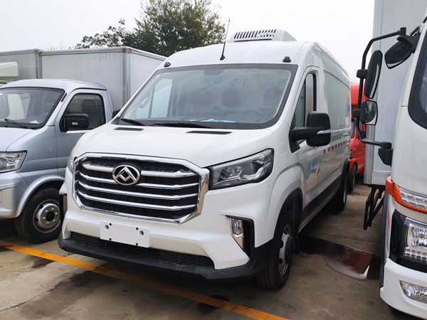 上汽大通V90冷藏车