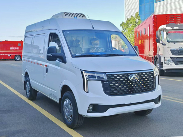 上汽大通V80冷藏车