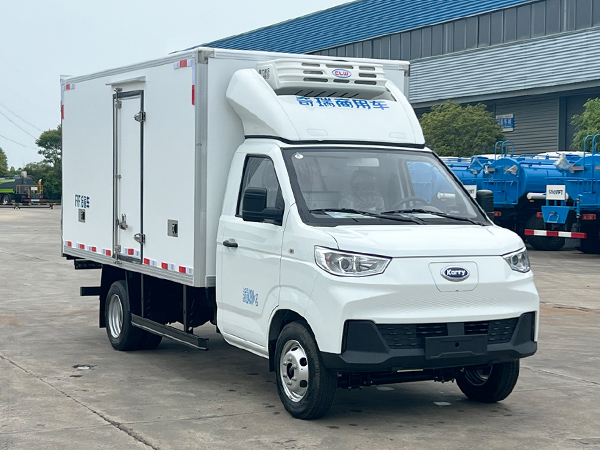 开瑞小象X7冷藏车-3.7米厢长