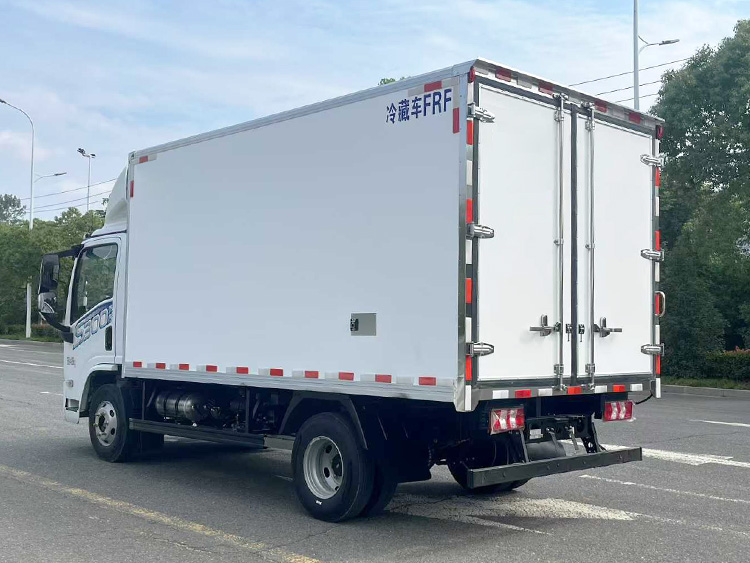 陕汽智云S300天行版冷藏车，陕汽智云S300冷藏车，陕汽智云S300纯电动冷藏车，陕汽纯电动4.2米冷藏车