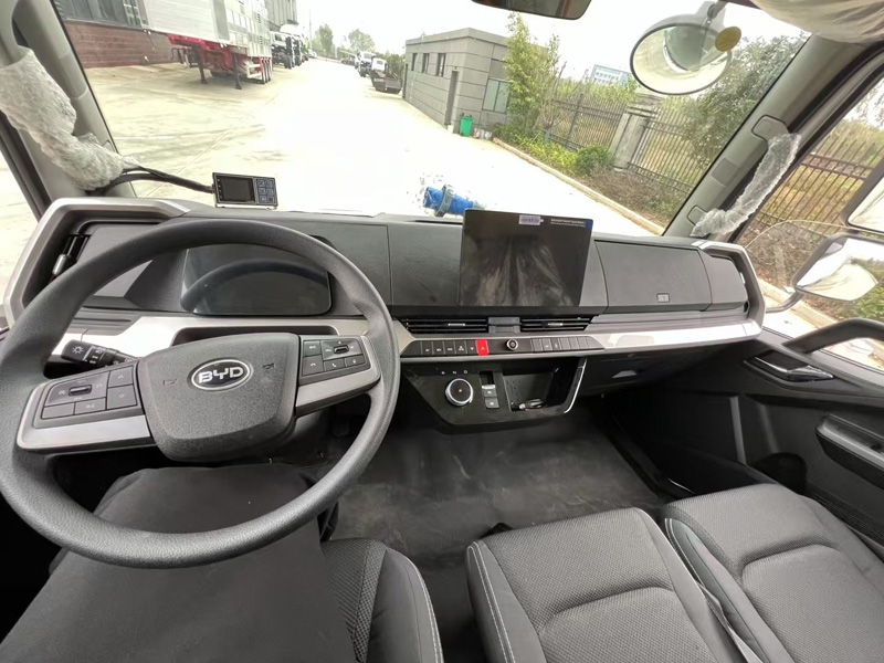 比亚迪T5DM增程式混动冷藏车，比亚迪T5DM混动冷藏车，比亚迪T5DM冷藏车，比亚迪T5DM油电混动冷藏车