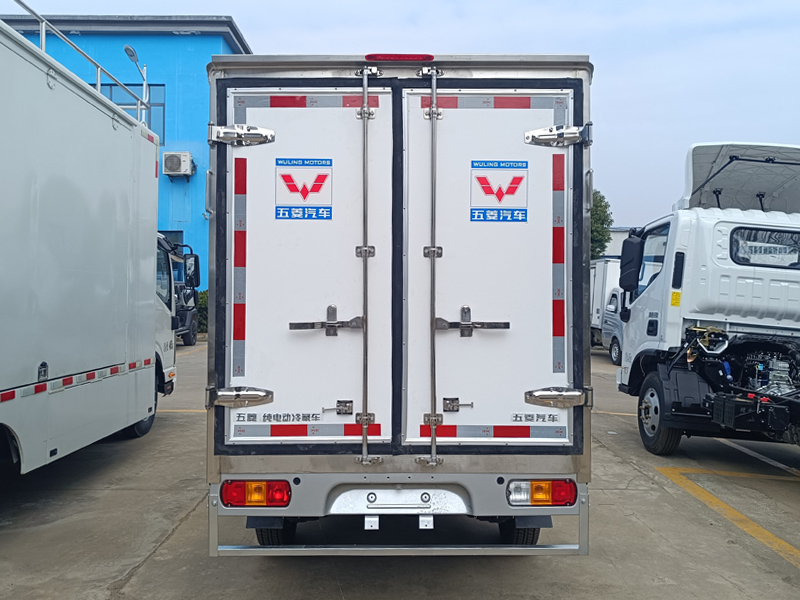 五菱纯电动冷藏车，五菱冰宝冷藏车，菱势冰宝纯电动冷藏车，柳州五菱纯电动冷藏车，菱势冰宝冷藏车，五菱菱势纯电动冷藏车
